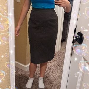 Levante Size 6 100% Wool Women's Skirt